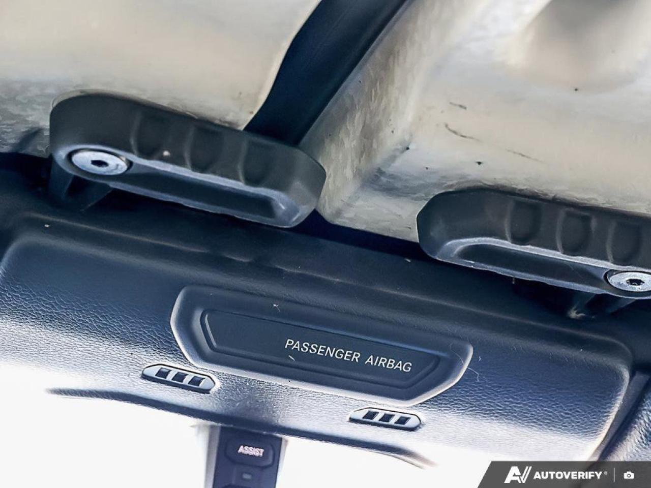 2018 Jeep WRANGLER UNLIMITED SaharaSAHARA, V6, 4X4, NAV, HEATED LEATHER, CERTIF Photo