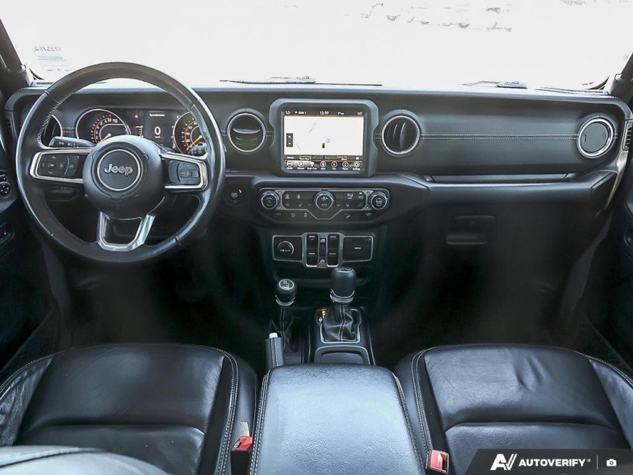 2018 Jeep WRANGLER UNLIMITED SaharaSAHARA, V6, 4X4, NAV, HEATED LEATHER, CERTIF Photo