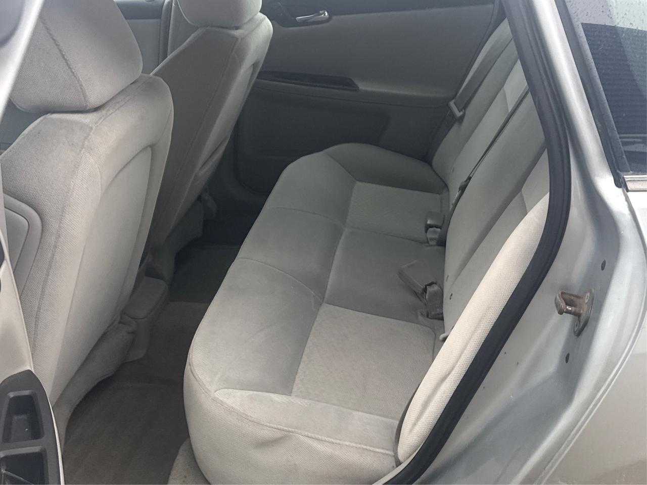 2010 Chevrolet Impala WE FINANCE ALL CREDIT! APPLY NOW Photo