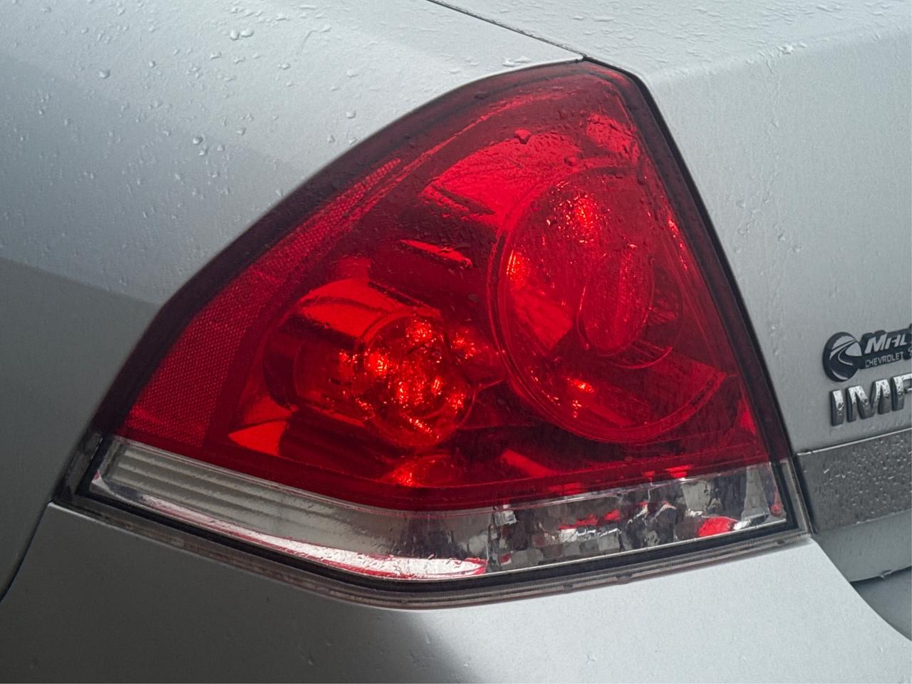 2010 Chevrolet Impala WE FINANCE ALL CREDIT! APPLY NOW Photo