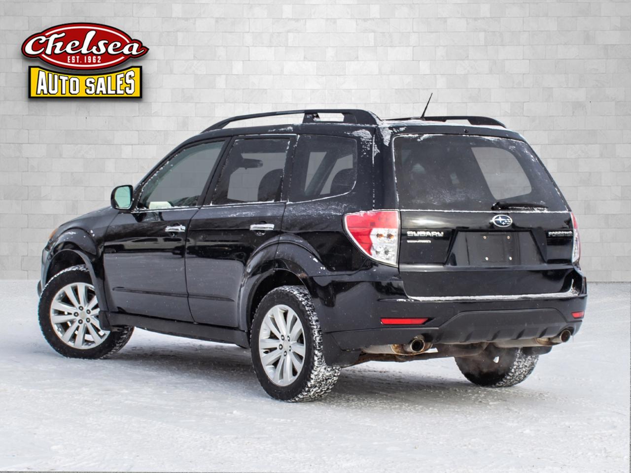 2011 Subaru Forester 2.5X Premium Photo4