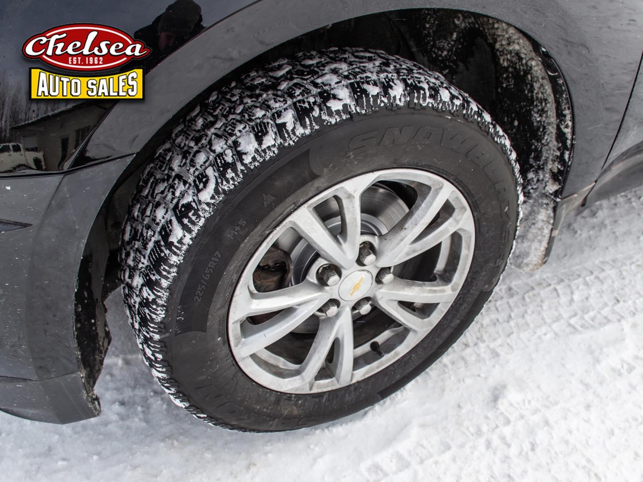 2017 Chevrolet Equinox LT AWD Photo