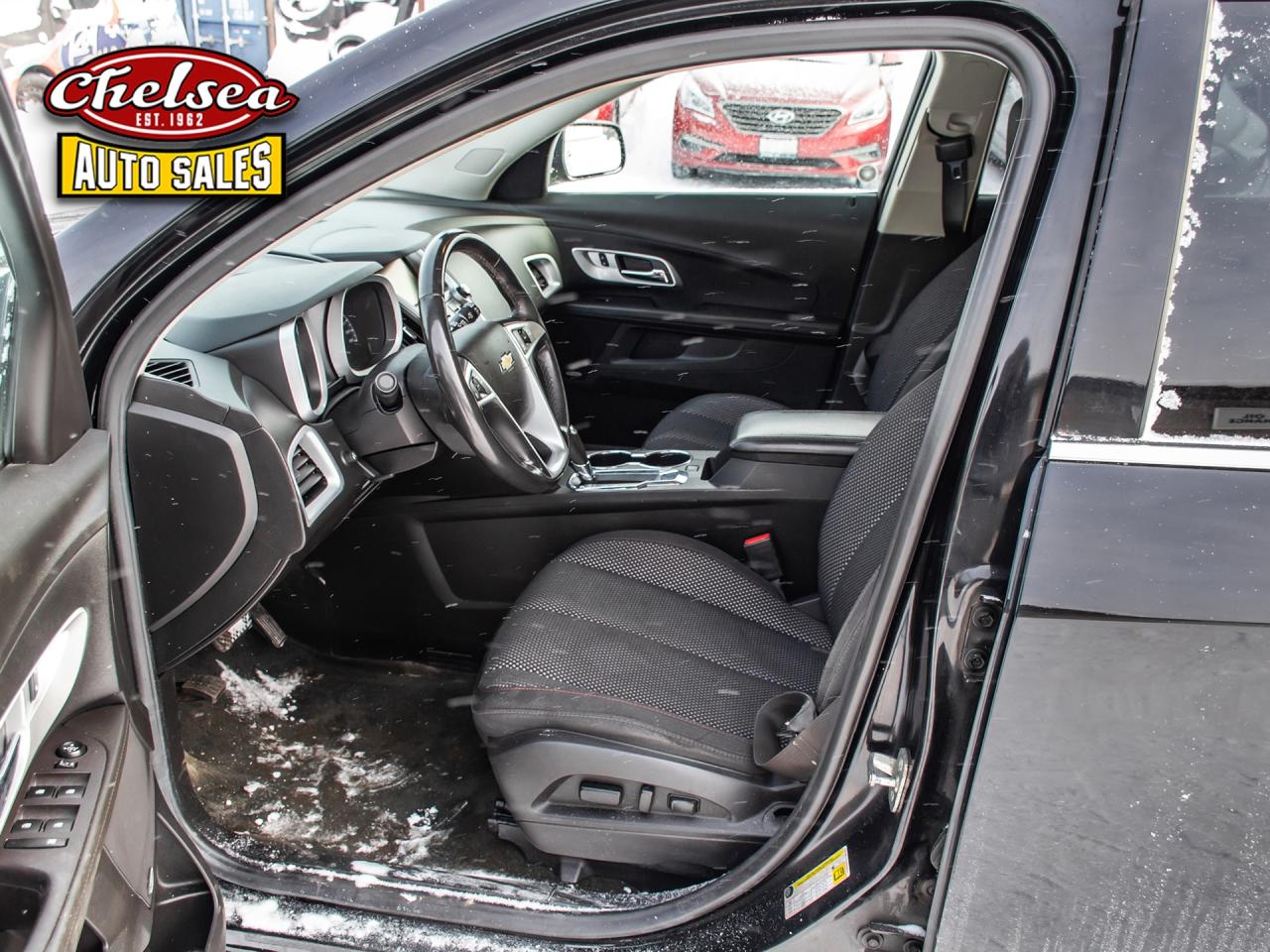 2017 Chevrolet Equinox LT AWD Photo