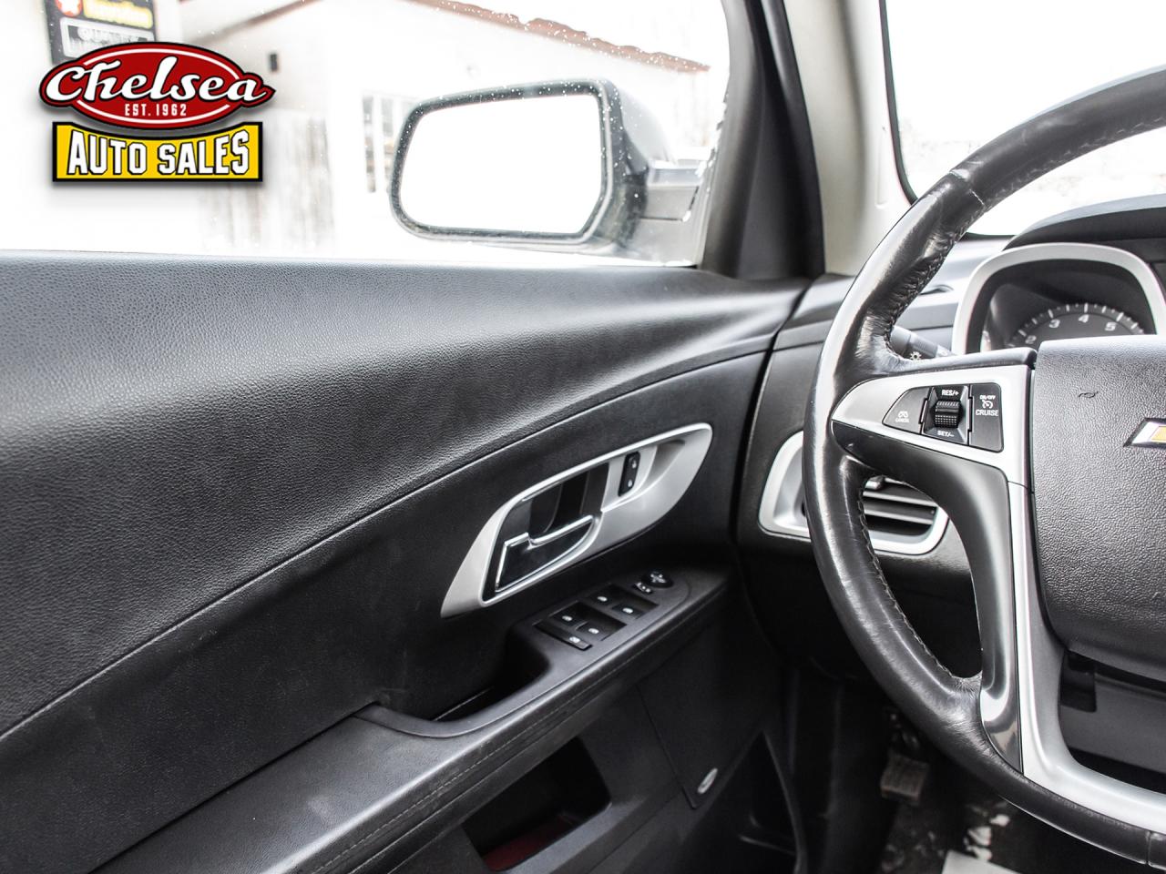 2017 Chevrolet Equinox LT AWD Photo