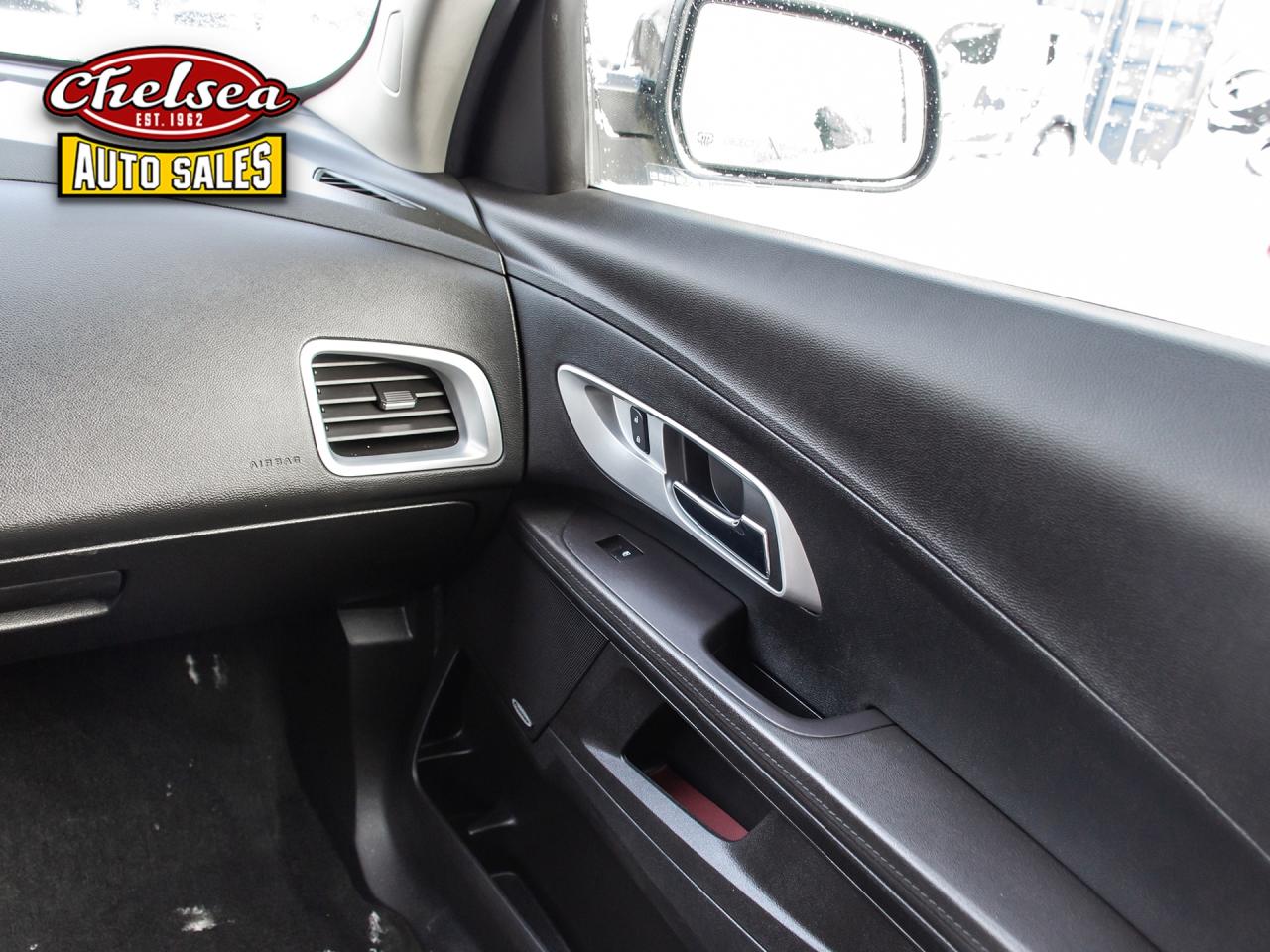 2017 Chevrolet Equinox LT AWD Photo