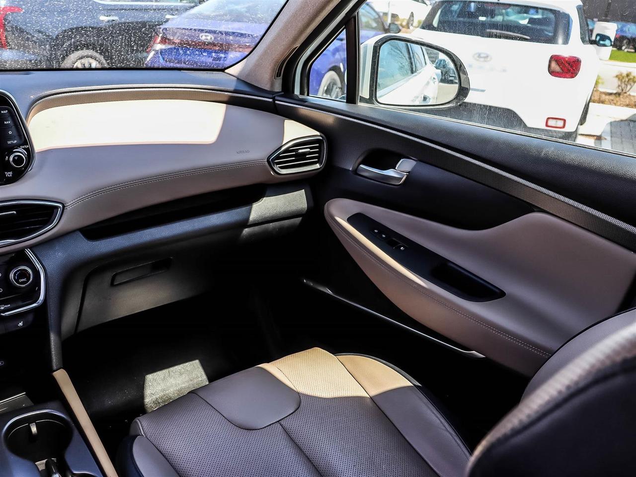 2020 Hyundai Santa Fe Ultimate Photo