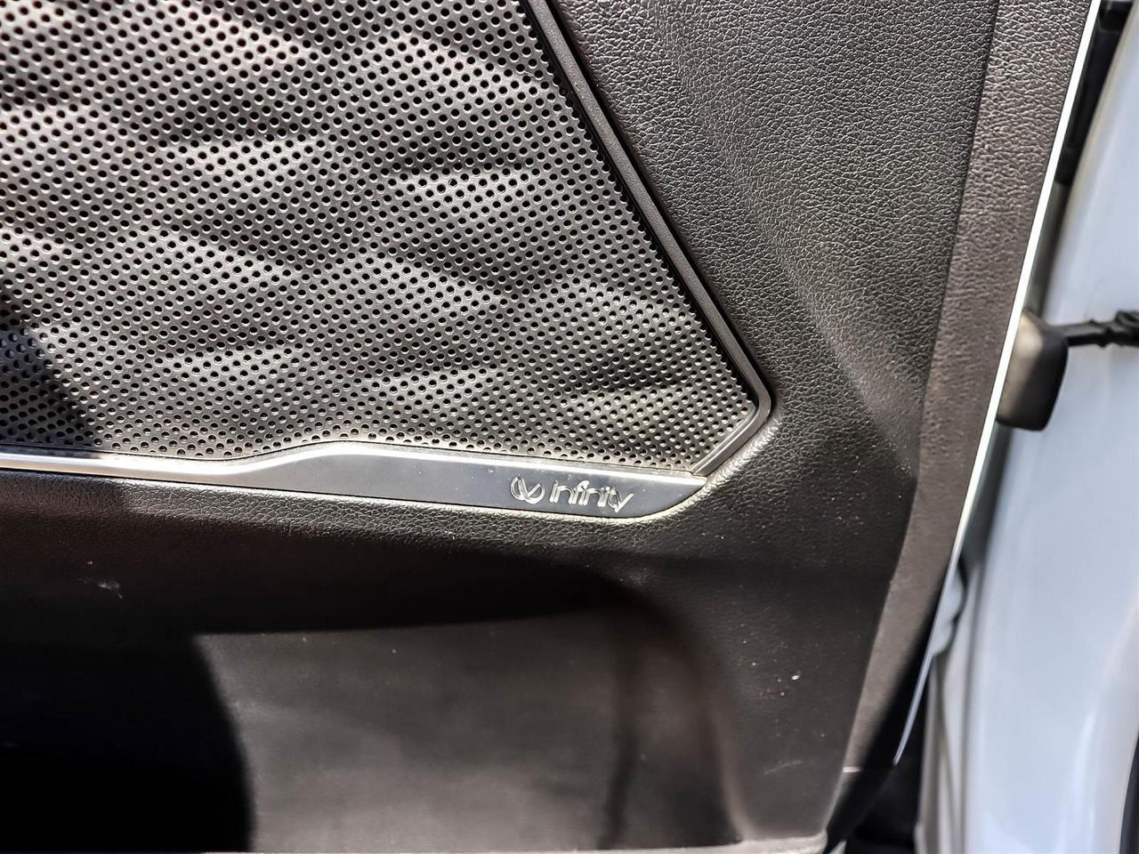 2020 Hyundai Santa Fe Ultimate Photo
