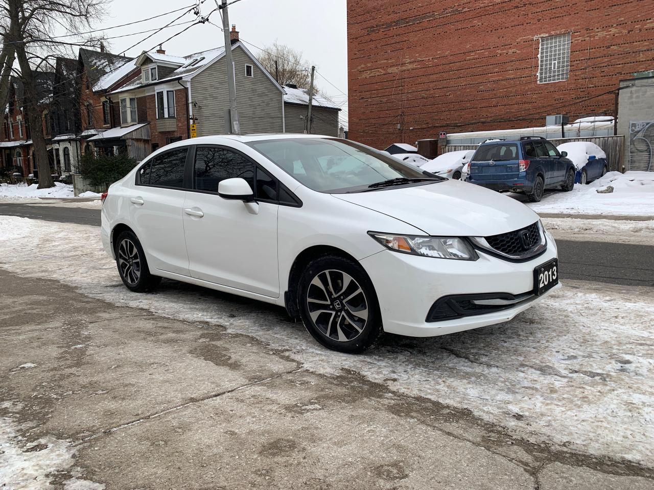 2013 Honda Civic 4dr Auto EX Photo