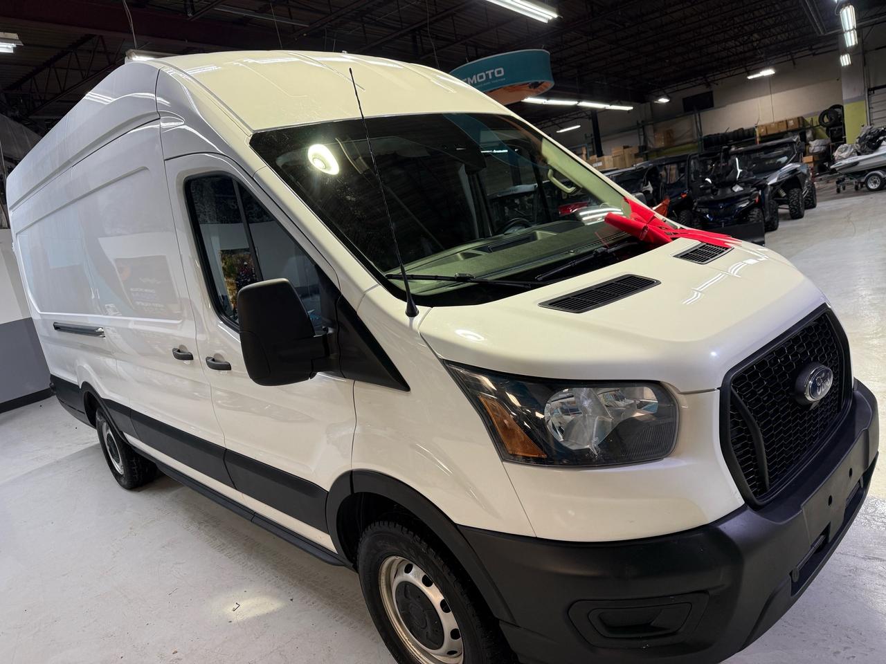 2024 Ford Transit Cargo Van T-250 148 EL   EXTRA LONG   CAMERA   HIGH ROOF   N Photo