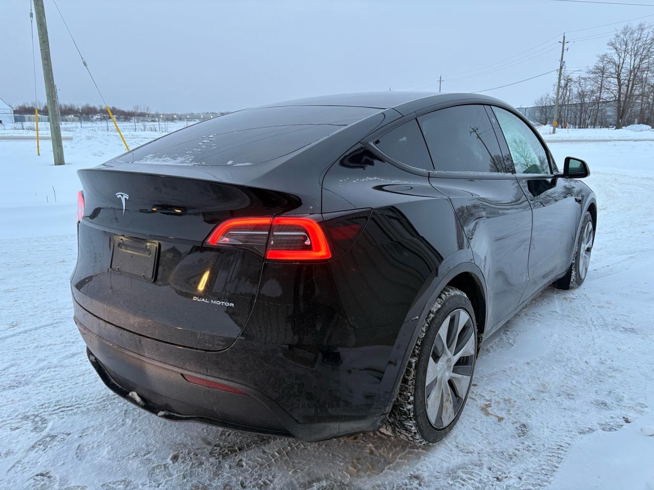 2022 Tesla Model Y Long Range AWD Photo