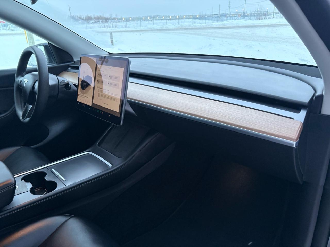 2022 Tesla Model Y Long Range AWD Photo