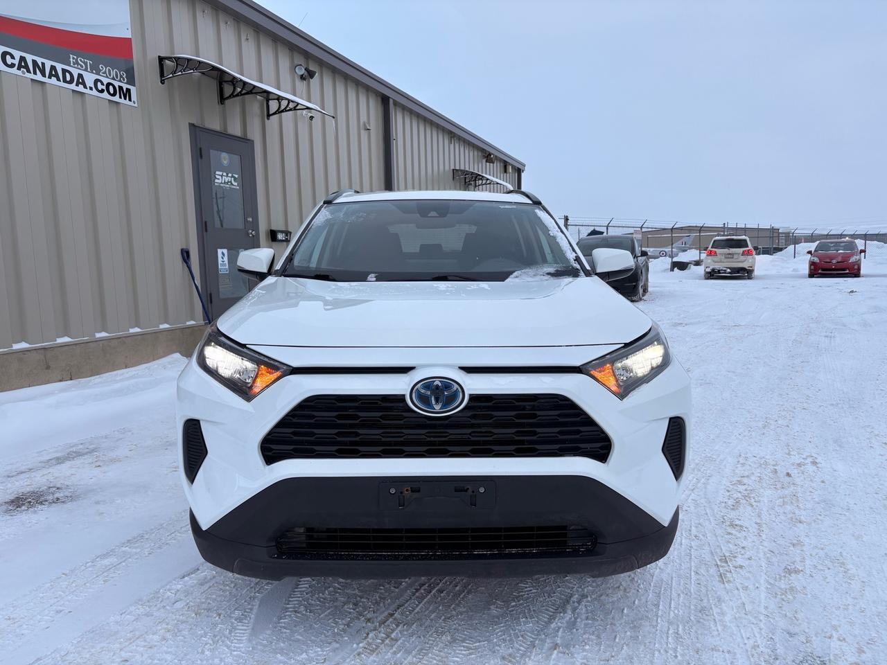 2021 Toyota RAV4 Hybrid LE AWD Photo