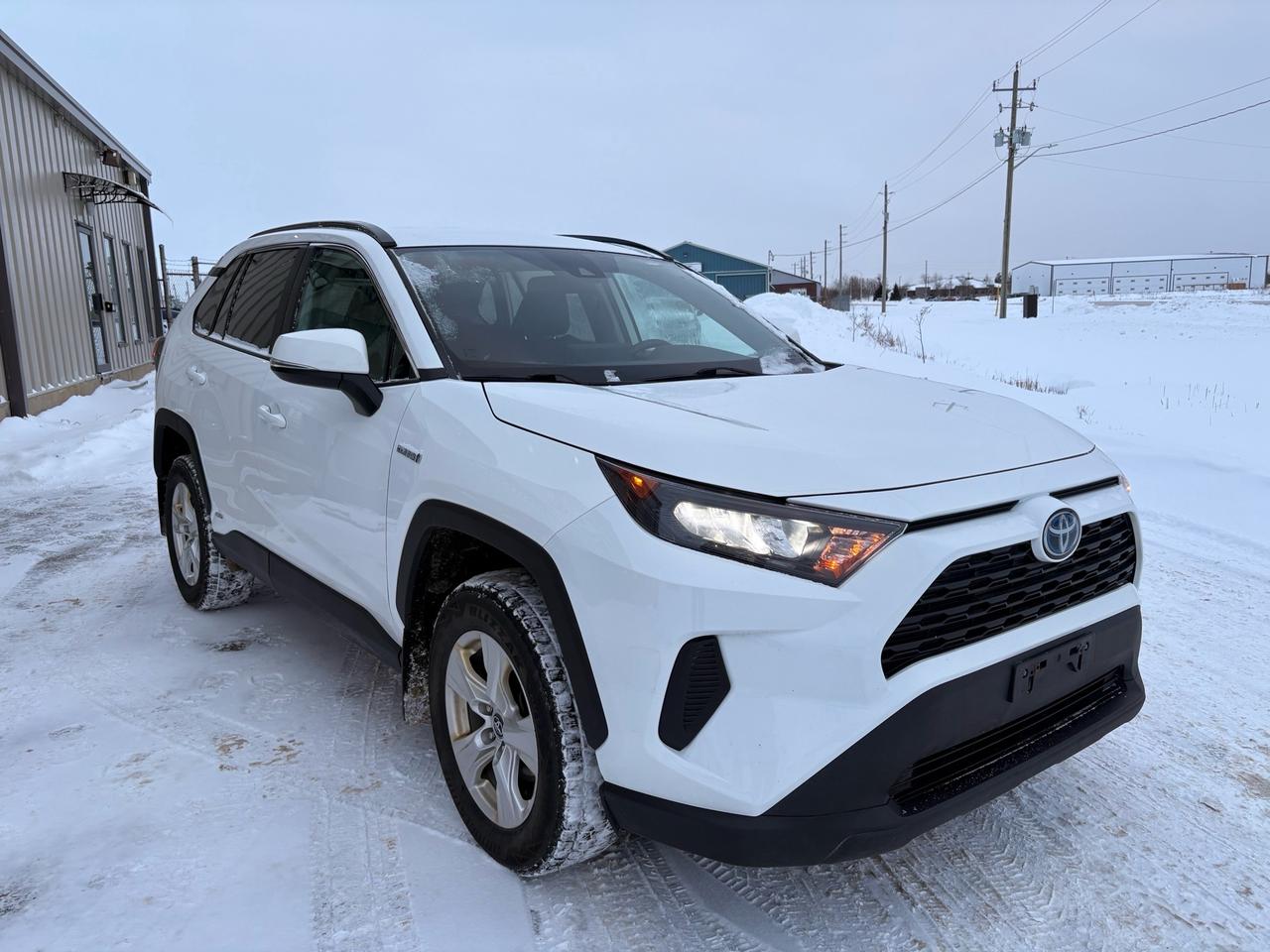 2021 Toyota RAV4 Hybrid LE AWD Photo2
