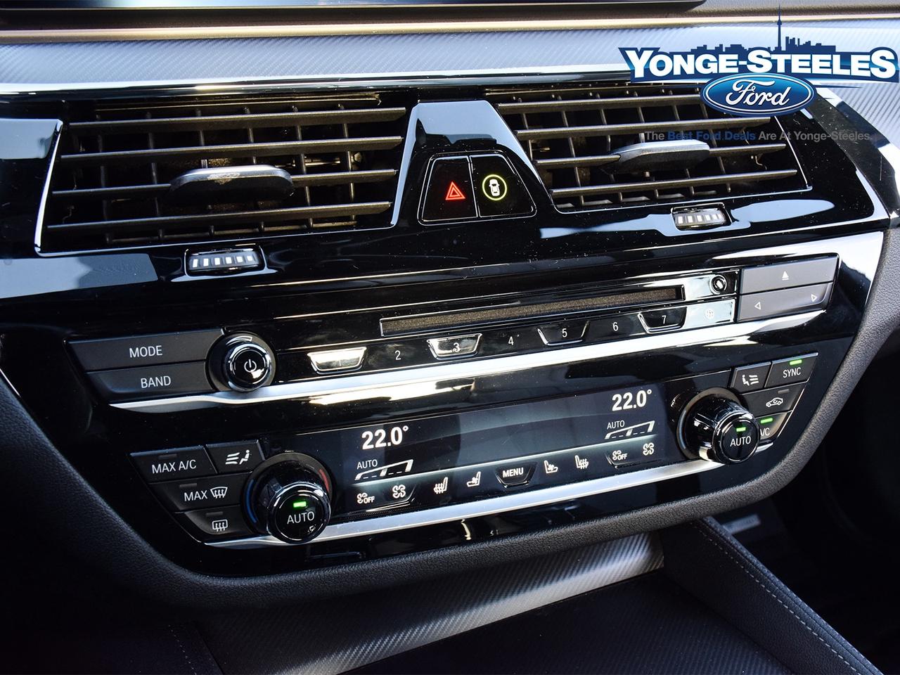 2019 BMW M5 Competition Sedan Photo