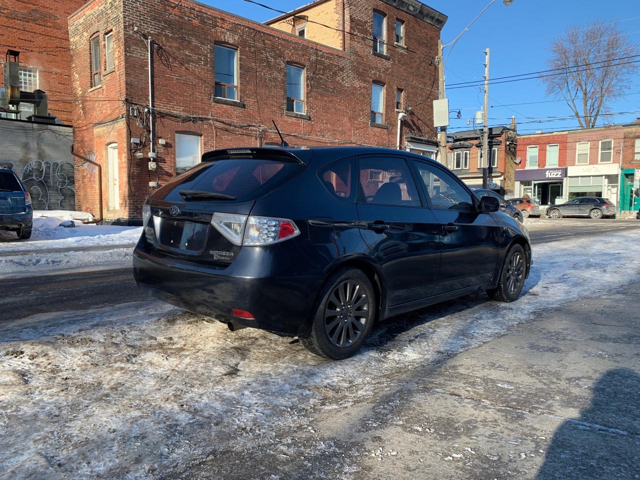 2011 Subaru Impreza 5dr HB Auto 2.5i w-Touring Pkg Photo4
