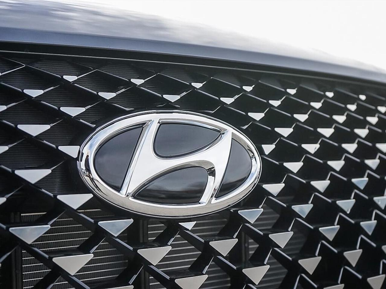 2025 Hyundai Venue Ultimate Photo