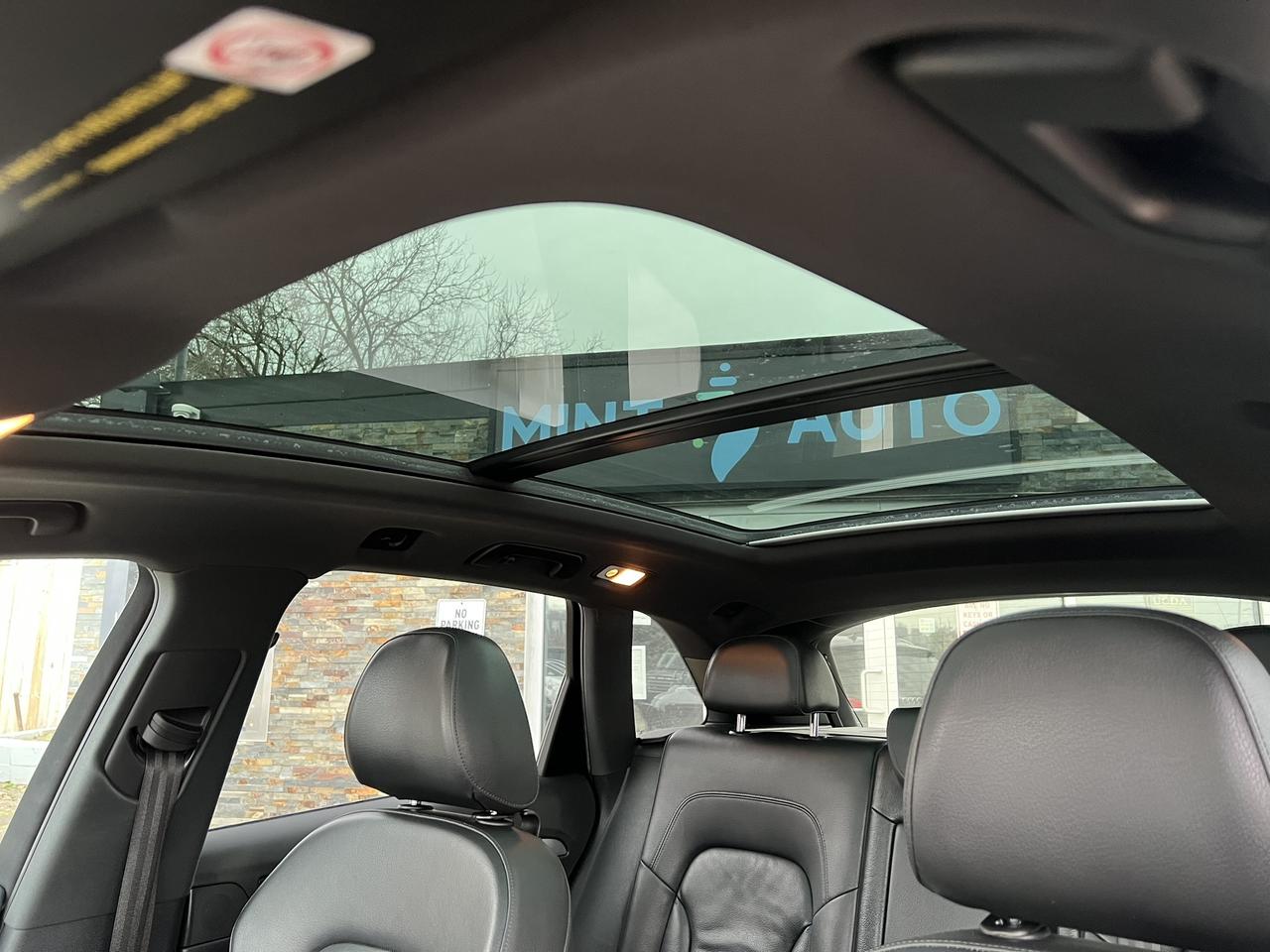 2016 Audi Q5 Technik 2.0T Quattro - Clean CarFax - Dealer Servi Photo