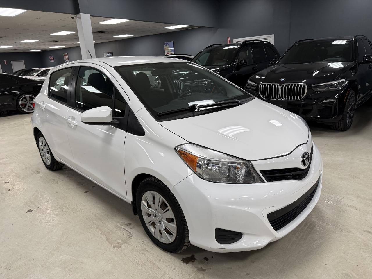 2014 Toyota Yaris 5dr HB Auto LE Photo