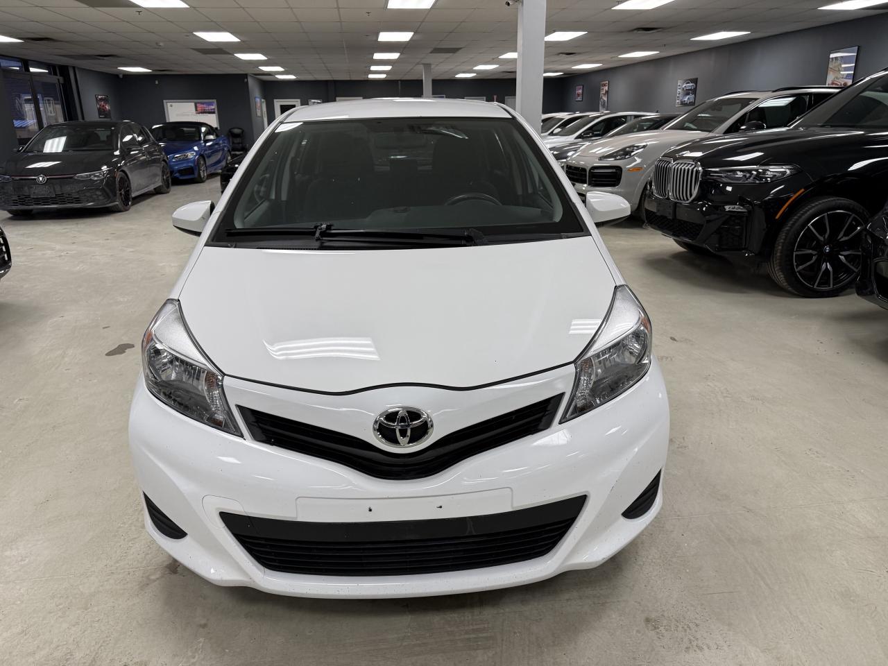 2014 Toyota Yaris 5dr HB Auto LE Photo