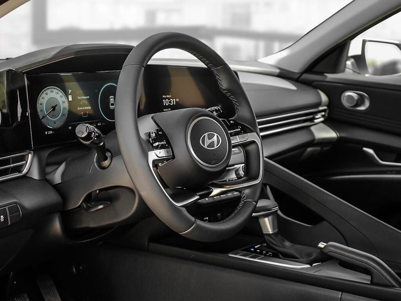 2025 Hyundai Elantra Preferred Photo