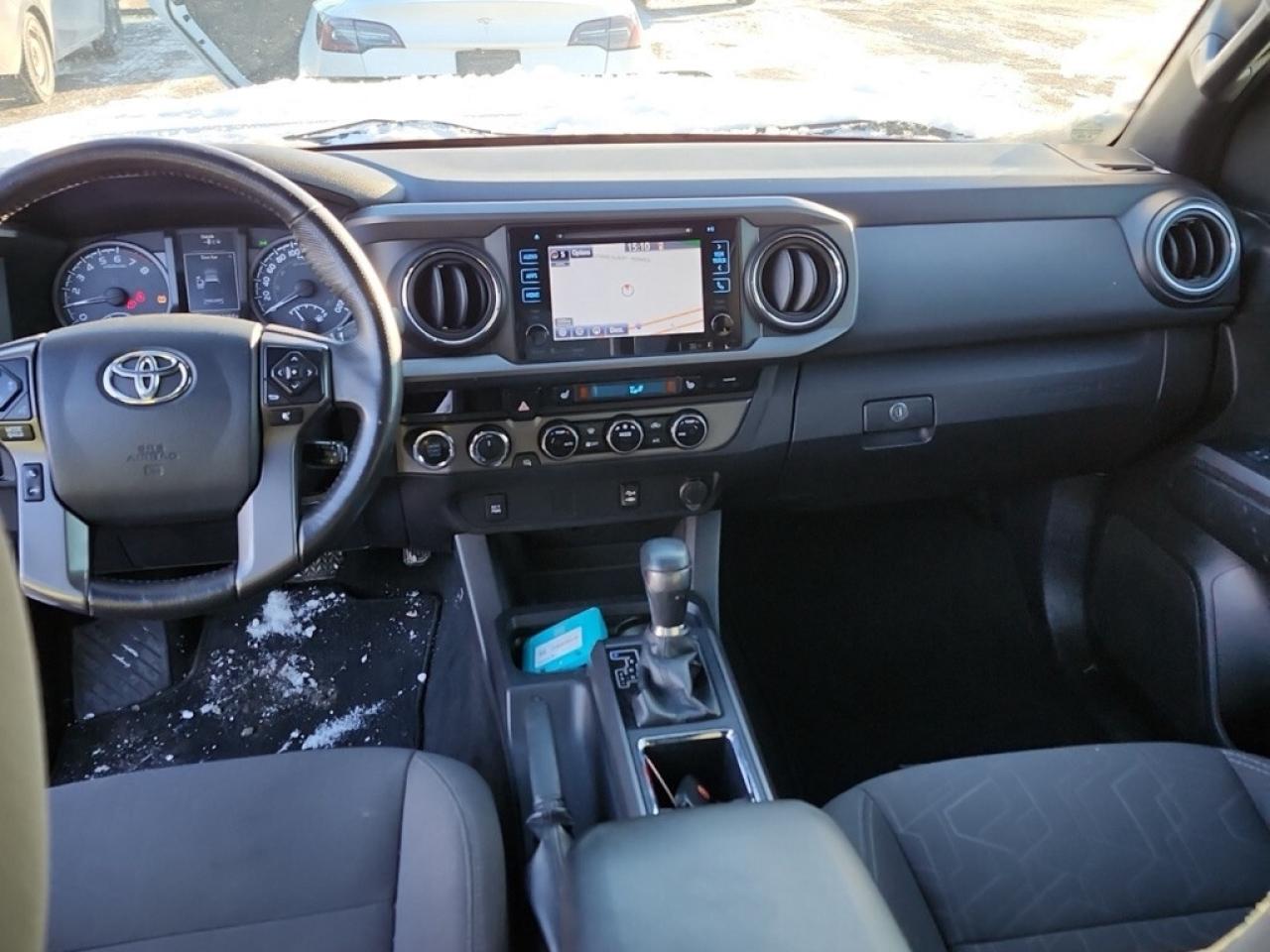 2017 Toyota Tacoma TRD Off Road Access Cab Photo