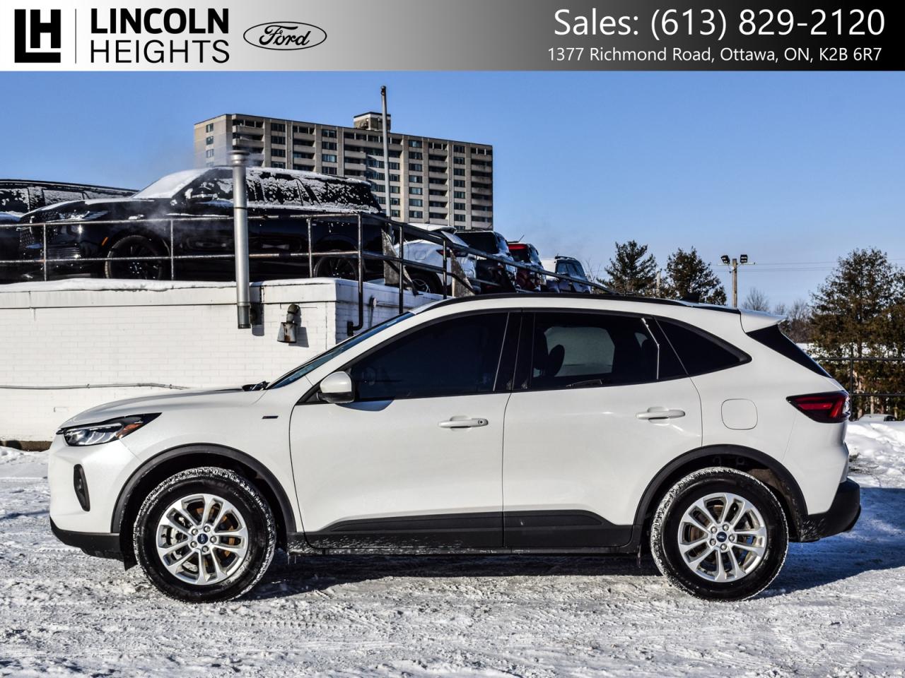 2025 Ford Escape  Photo2