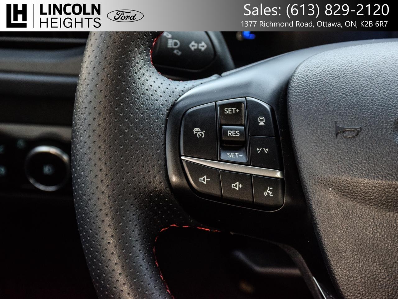 2025 Ford Escape  Photo