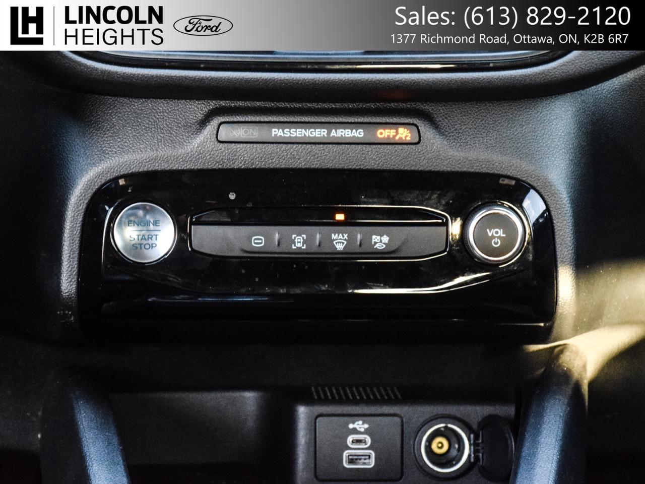 2025 Ford Escape  Photo