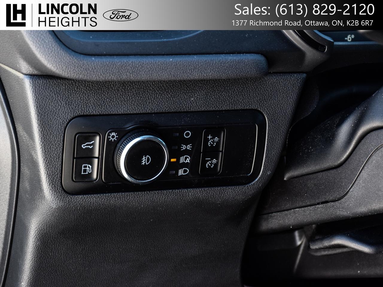 2025 Ford Escape AWD Photo