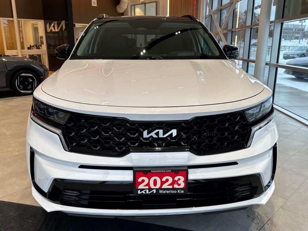 2023 Kia Sorento SX AWD w/Black Leather Photo