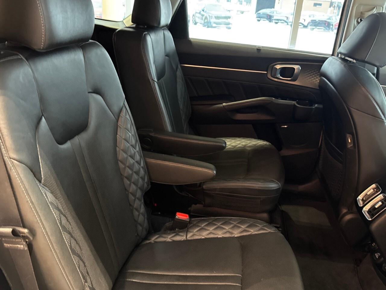 2023 Kia Sorento SX AWD w/Black Leather Photo