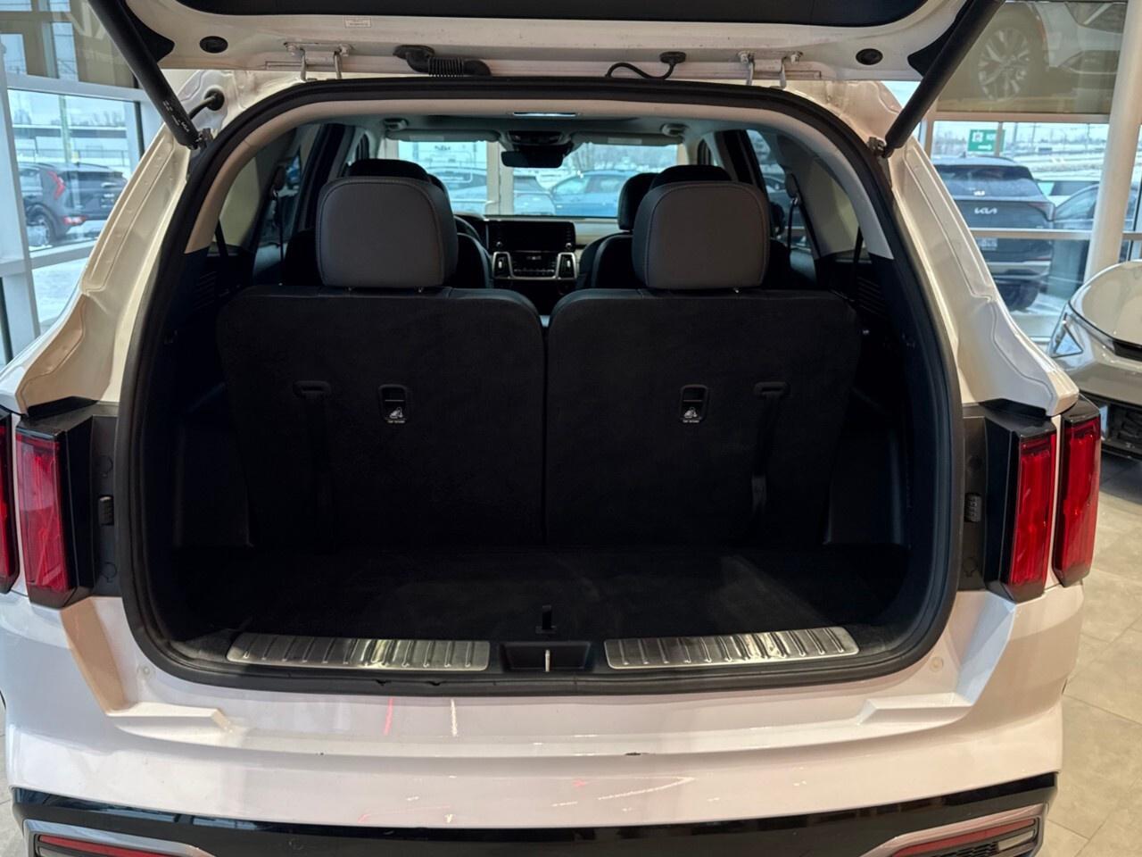 2023 Kia Sorento SX AWD w/Black Leather Photo