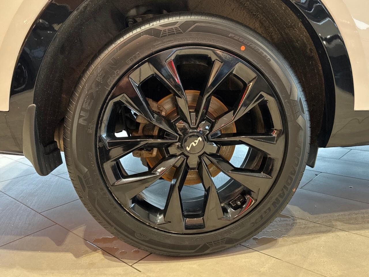 2023 Kia Sorento SX AWD w/Black Leather Photo