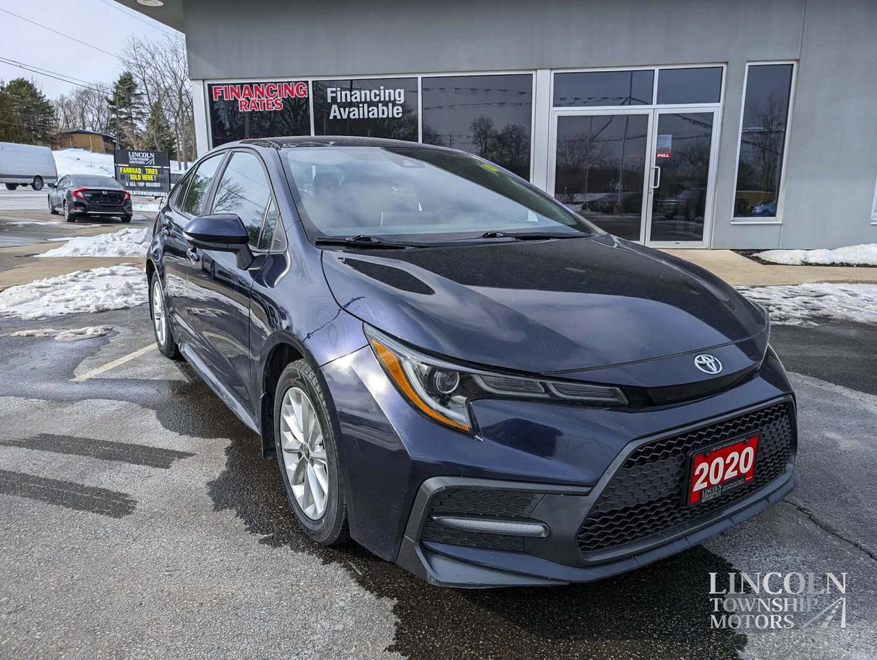 2020 Toyota Corolla SE - HEATED SEATS, CLEAN CARFAX, BLUETOOTH & MORE! Photo0