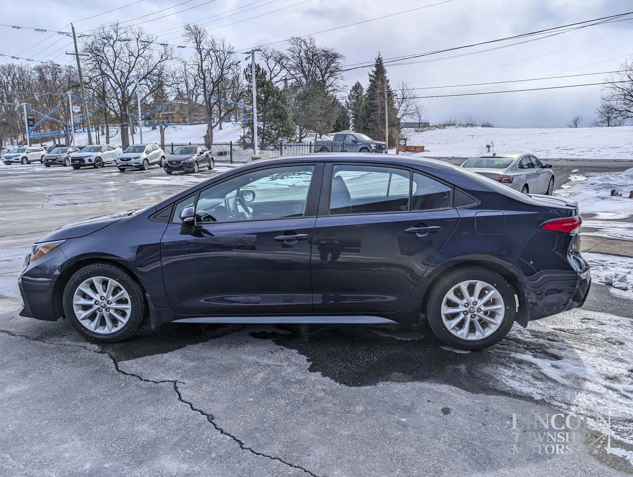 2020 Toyota Corolla SE - HEATED SEATS, CLEAN CARFAX, BLUETOOTH & MORE! Photo