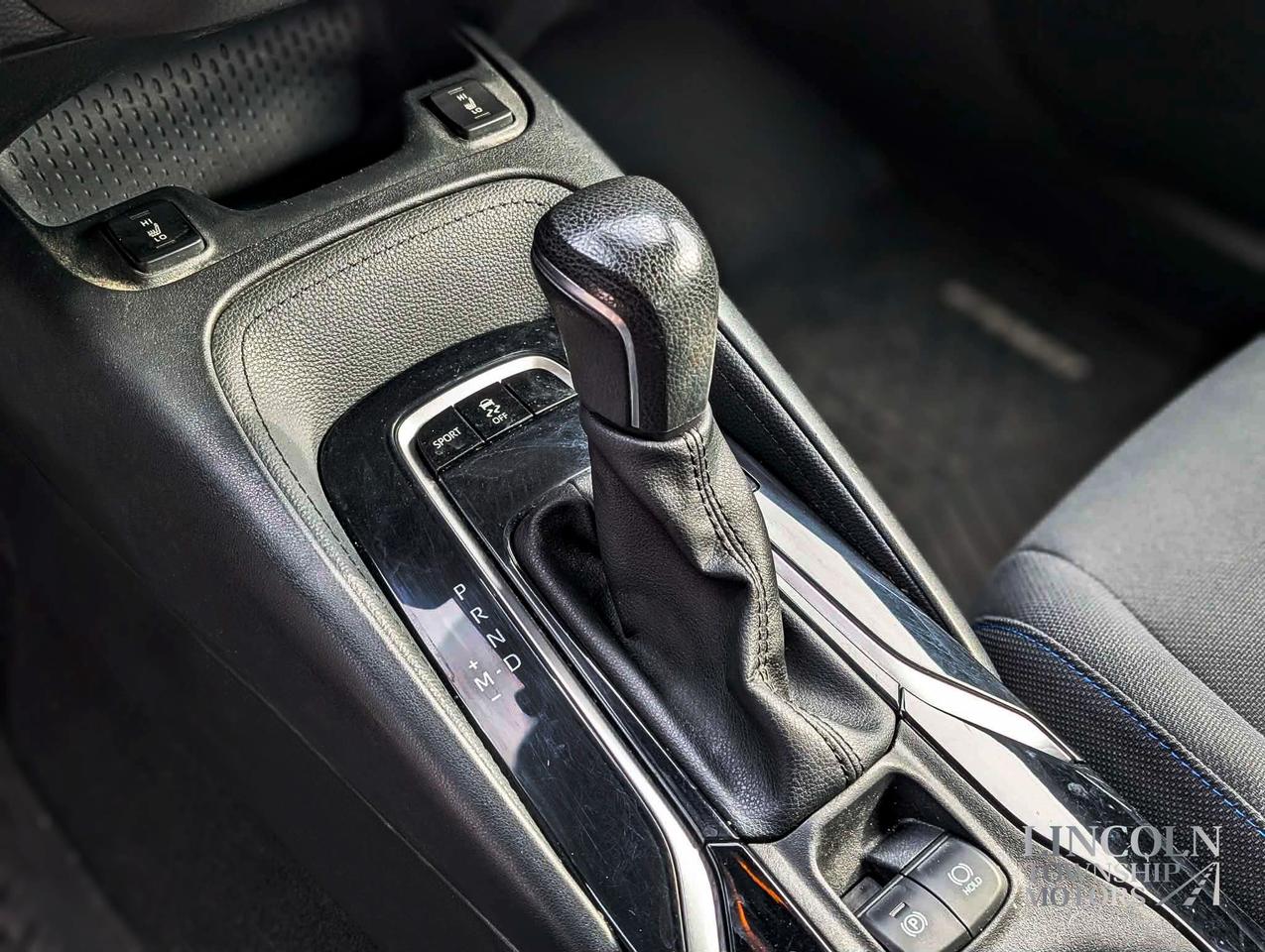 2020 Toyota Corolla SE - HEATED SEATS, CLEAN CARFAX, BLUETOOTH & MORE! Photo