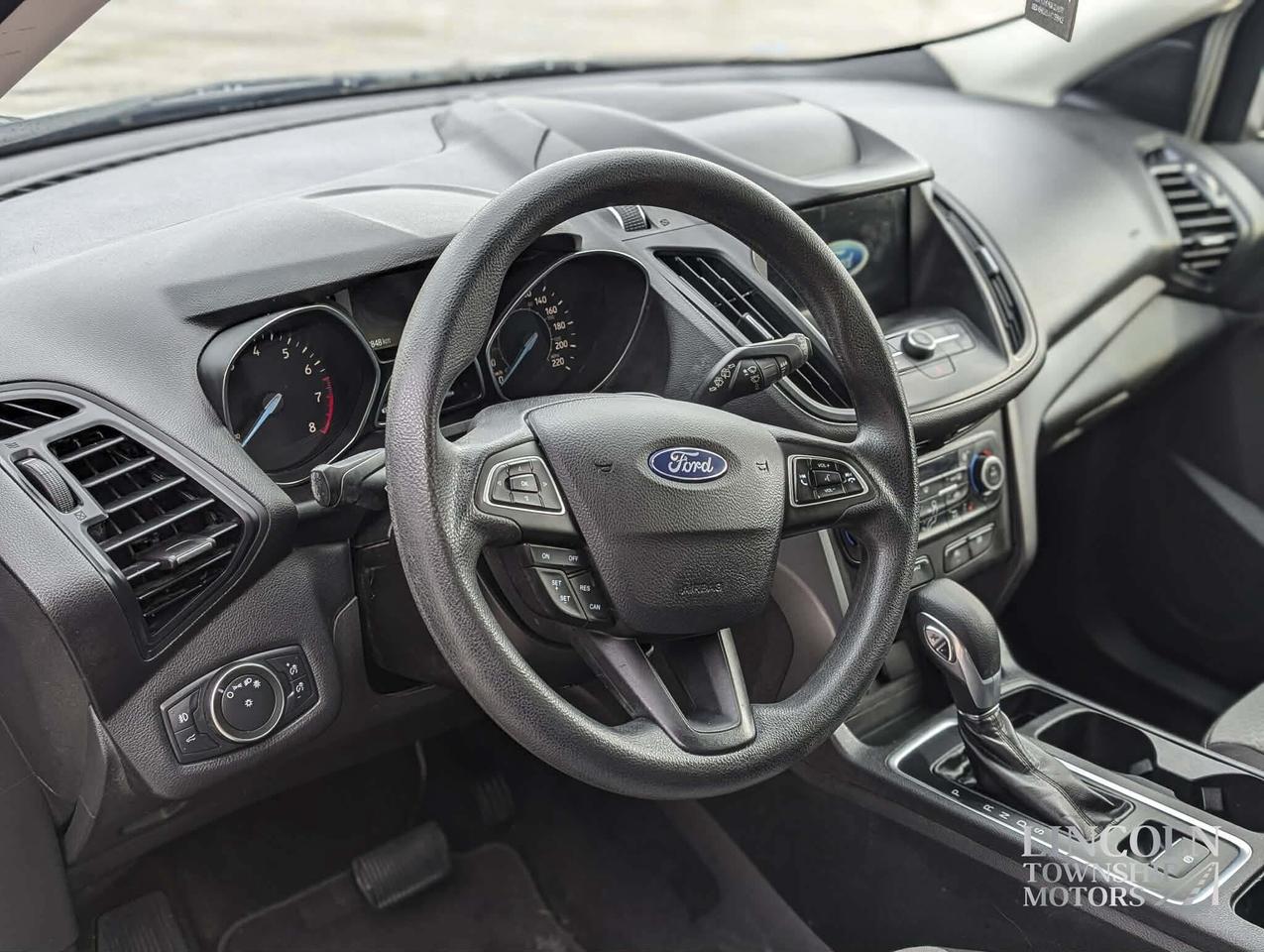 2019 Ford Escape SE - RMT START, CLEAN CARFAX, HEATED SEATS, AWD Photo