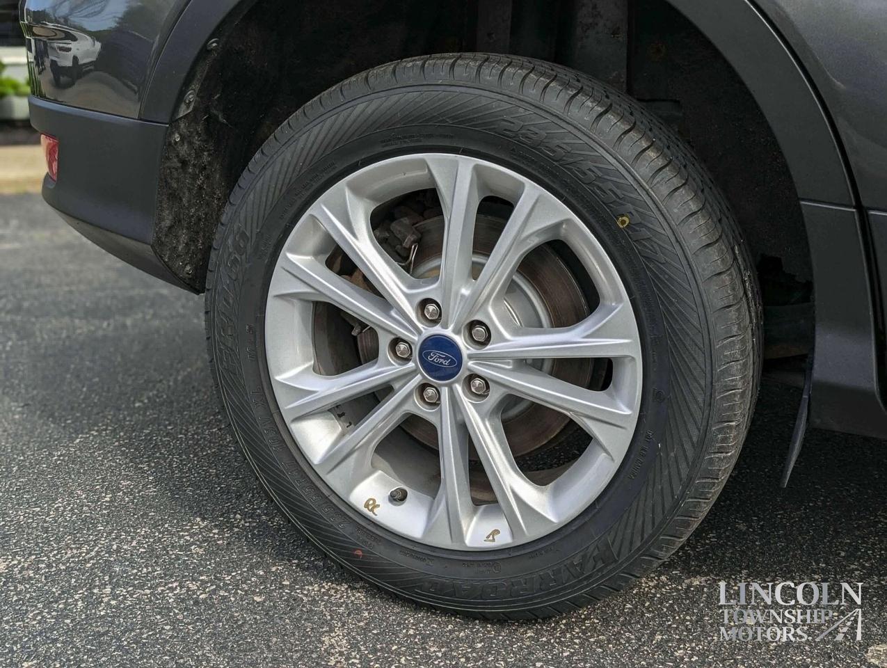 2019 Ford Escape SE - RMT START, CLEAN CARFAX, HEATED SEATS, AWD Photo