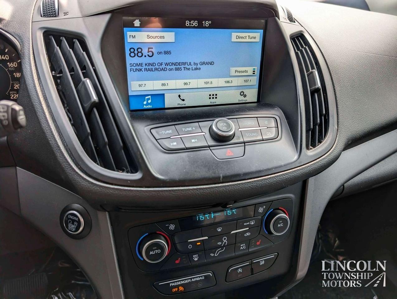 2019 Ford Escape SE - RMT START, CLEAN CARFAX, HEATED SEATS, AWD Photo