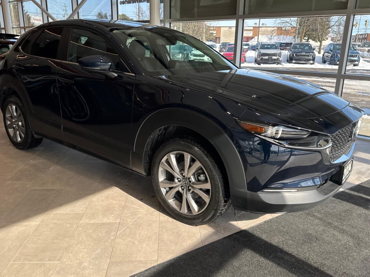 2024 Mazda CX-30 GS AWD Photo2