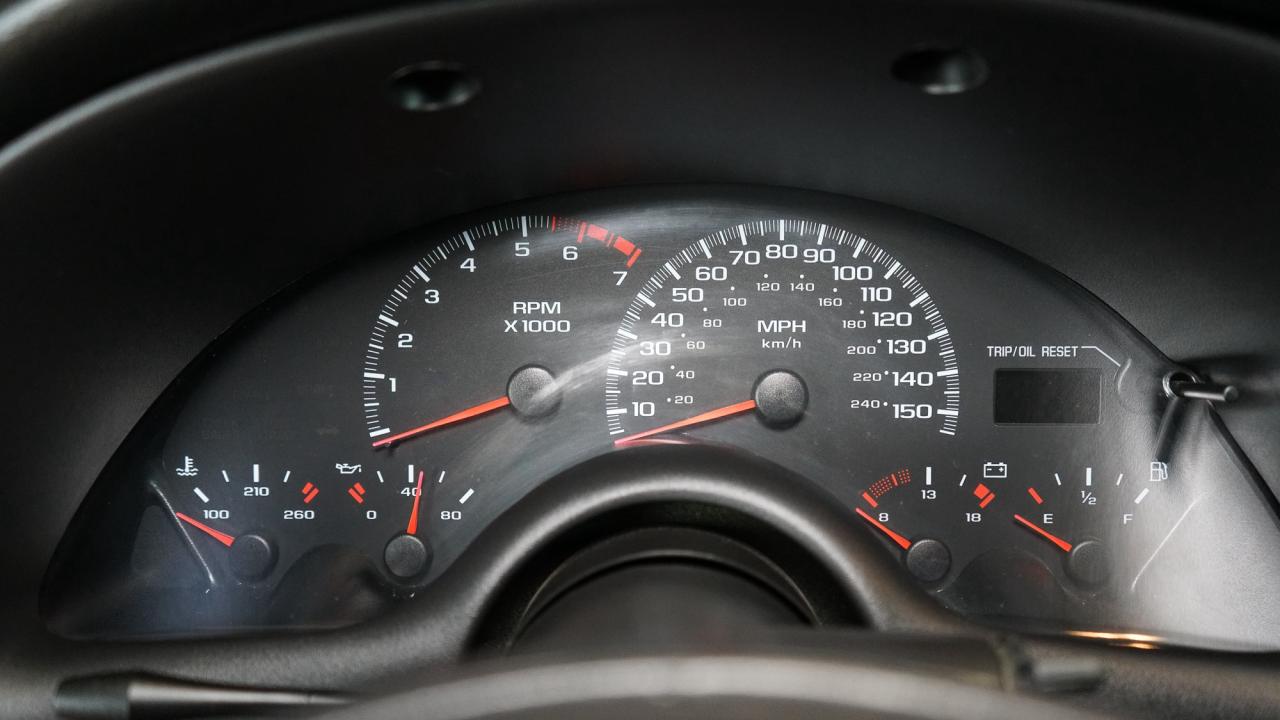 2002 Chevrolet Camaro 2dr Cpe Z28 Photo