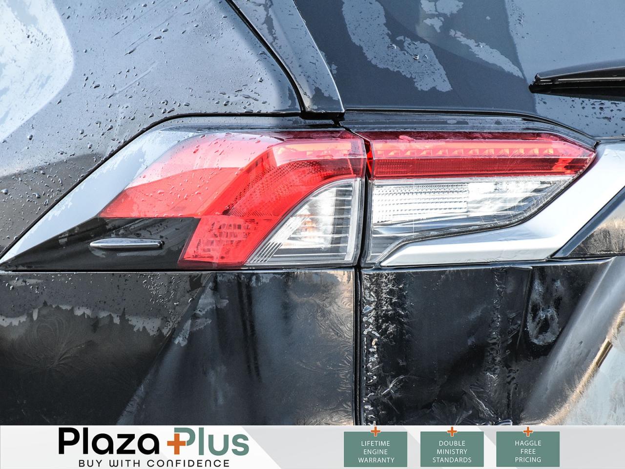 2019 Toyota RAV4 Hybrid Limited Photo