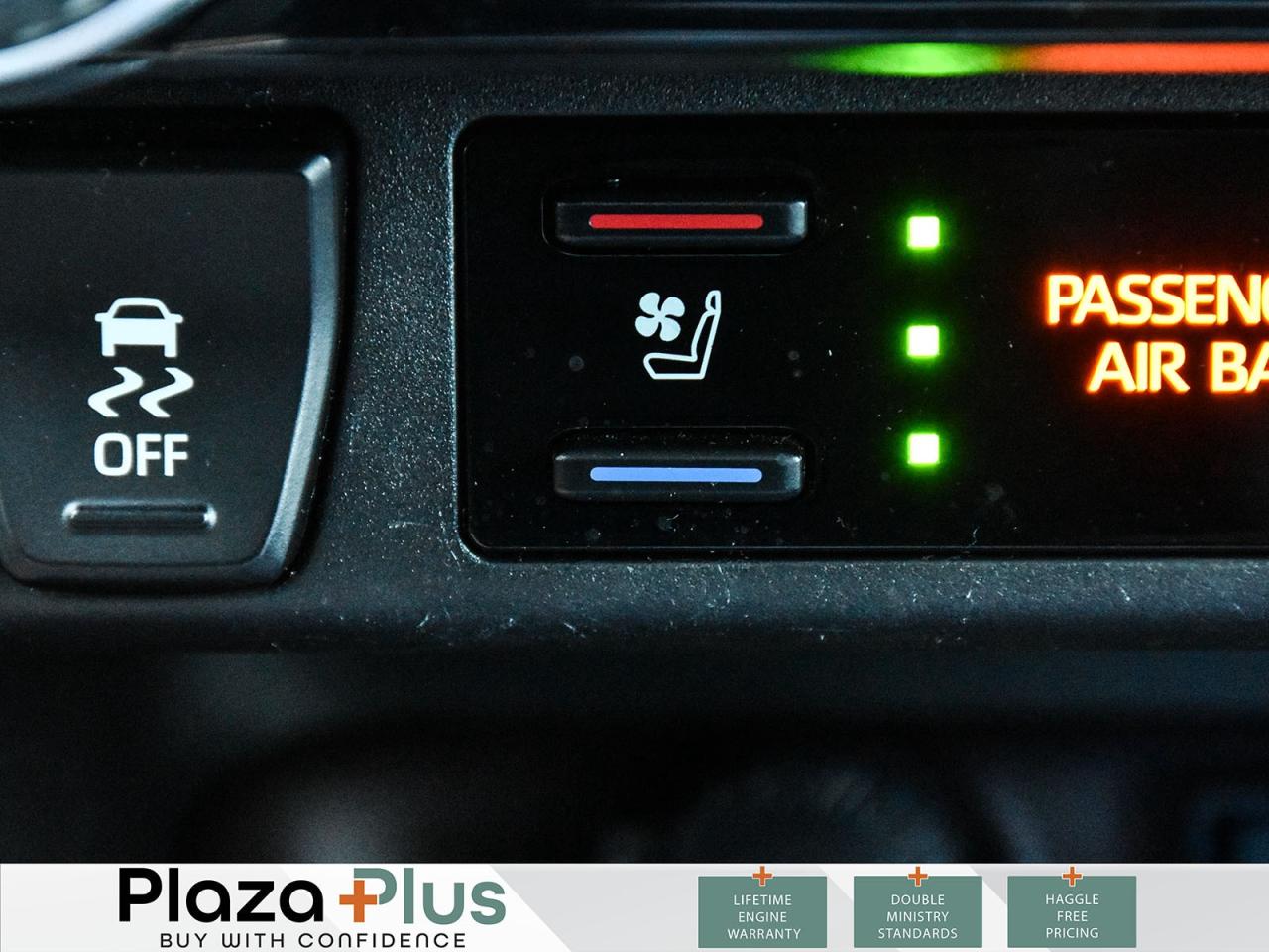 2019 Toyota RAV4 Hybrid Limited Photo