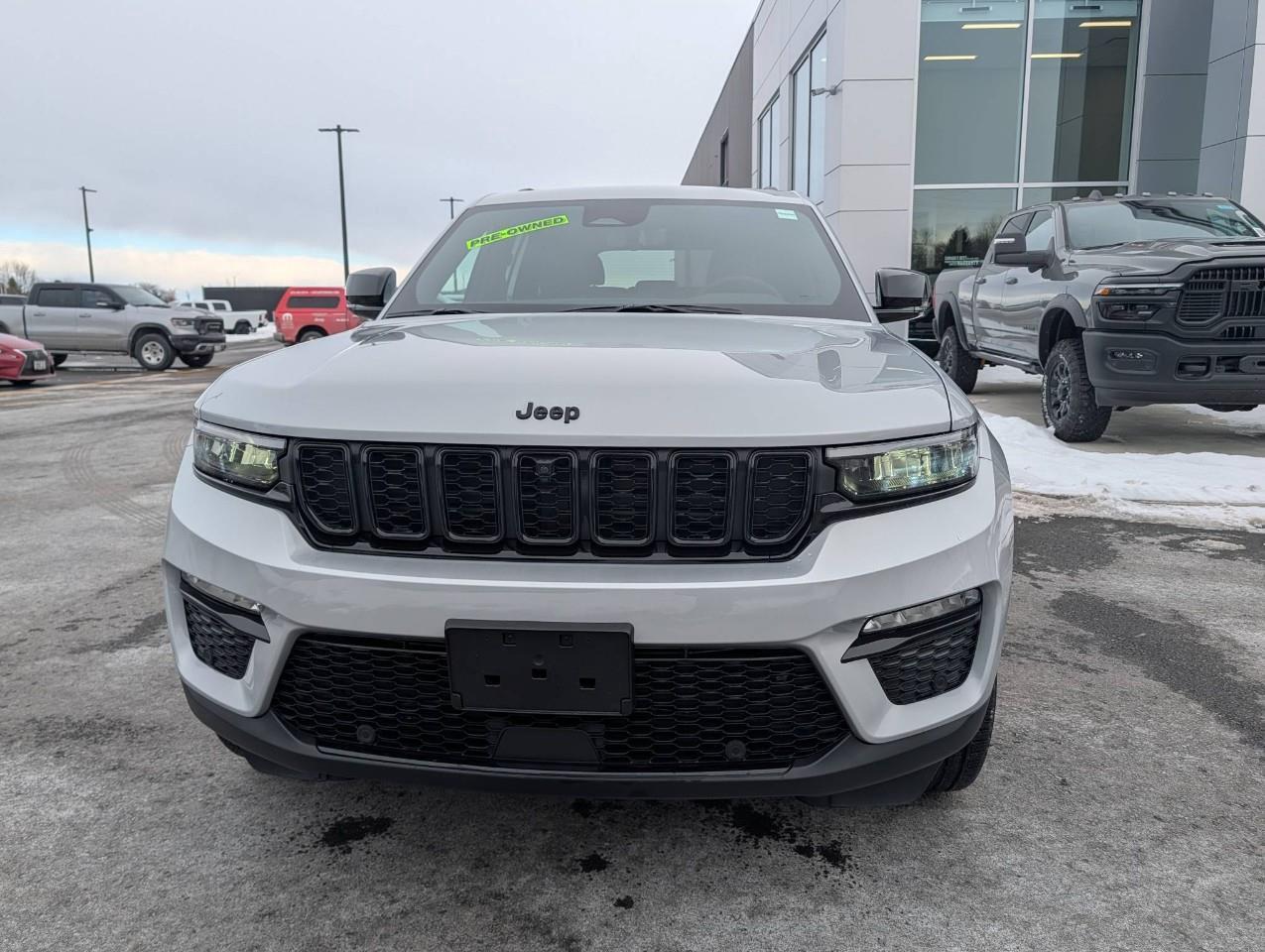 2025 Jeep Grand Cherokee Limited LOW KM/ ONE OWNER Photo