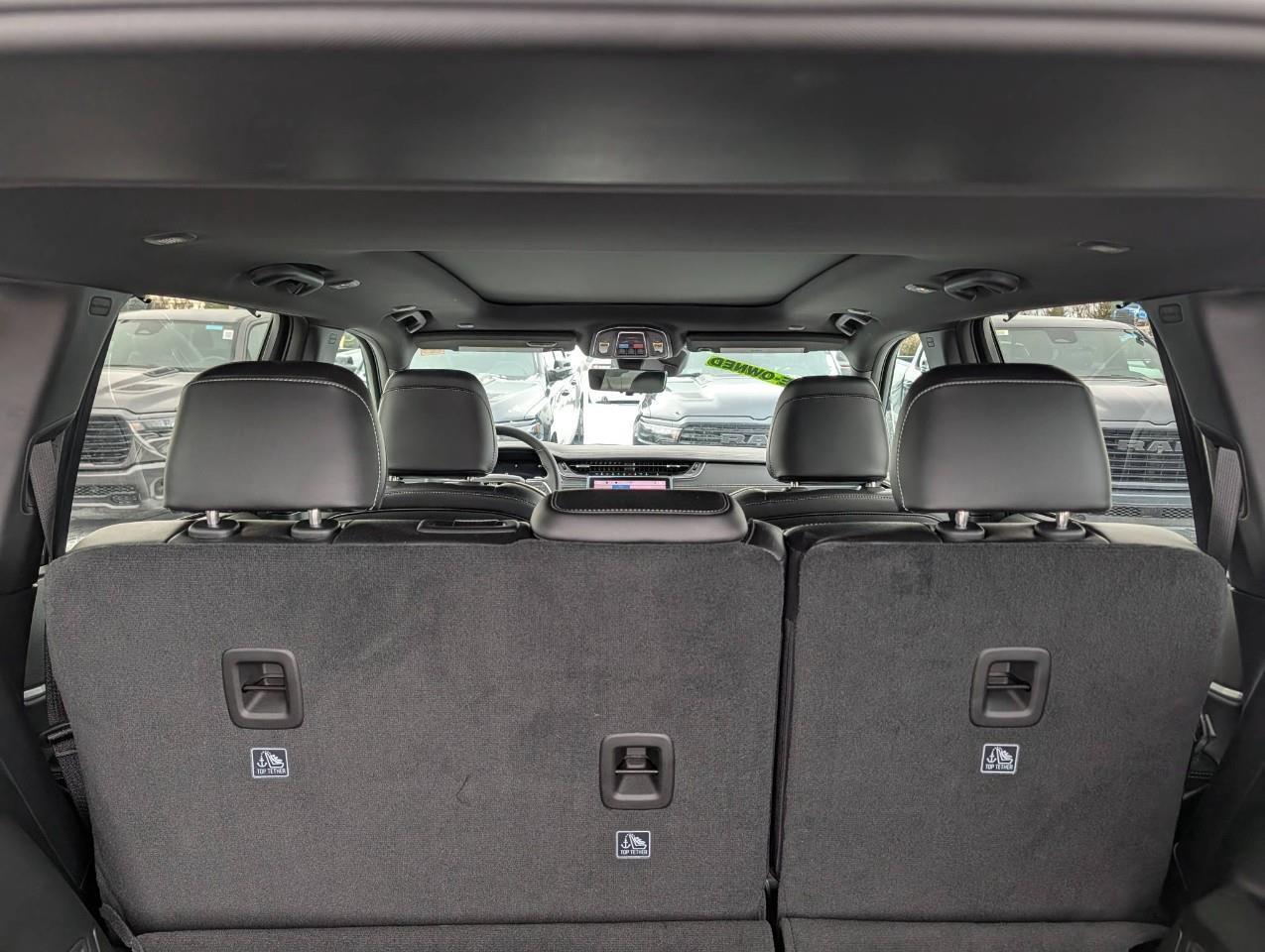 2025 Jeep Grand Cherokee Limited LOW KM/ ONE OWNER Photo