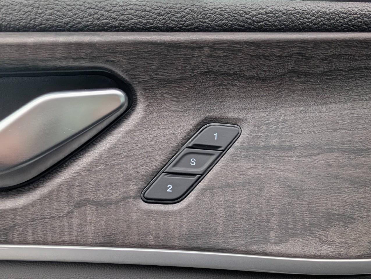 2025 Jeep Grand Cherokee Limited LOW KM/ ONE OWNER Photo