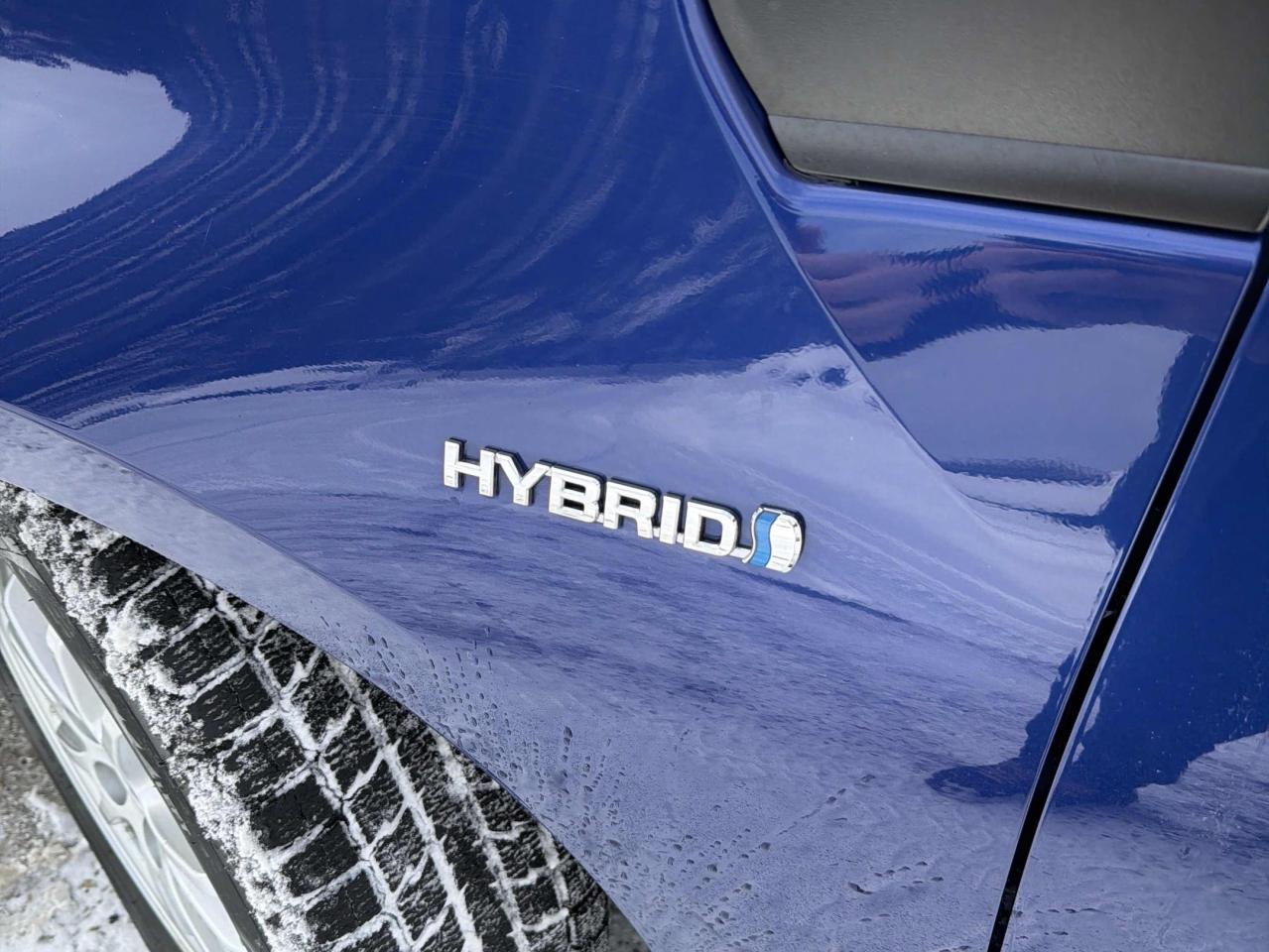 2017 Toyota Prius No Accidents l Hybrid l FWD l 1.8L l Like New Photo