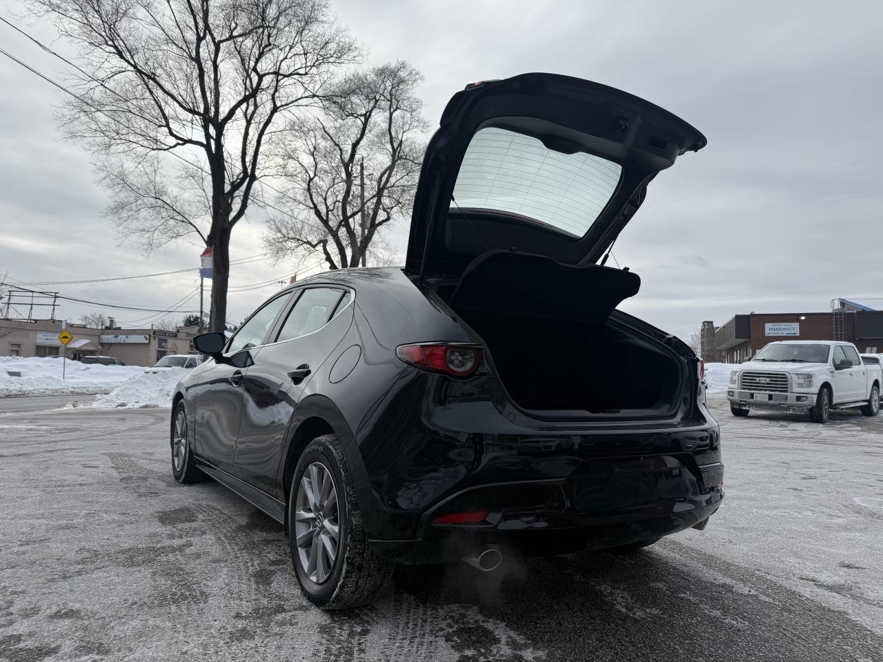 2020 Mazda Mazda3 Sport No Accidents l One Owner l GS l FWD l Auto l Photo