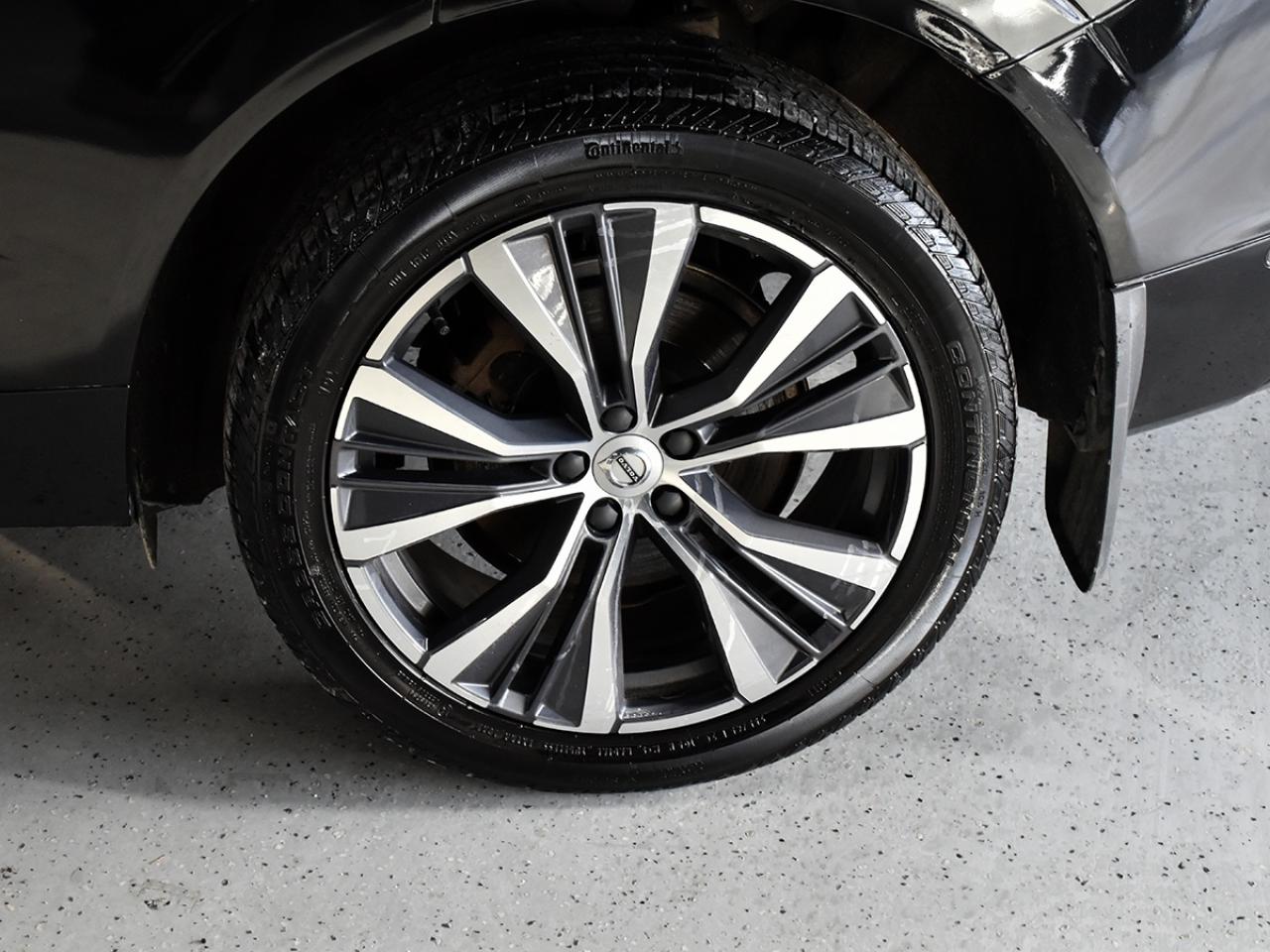 2022 Volvo XC60 B6 AWD Inscription NOAccidents  Navi   Panoramic Photo