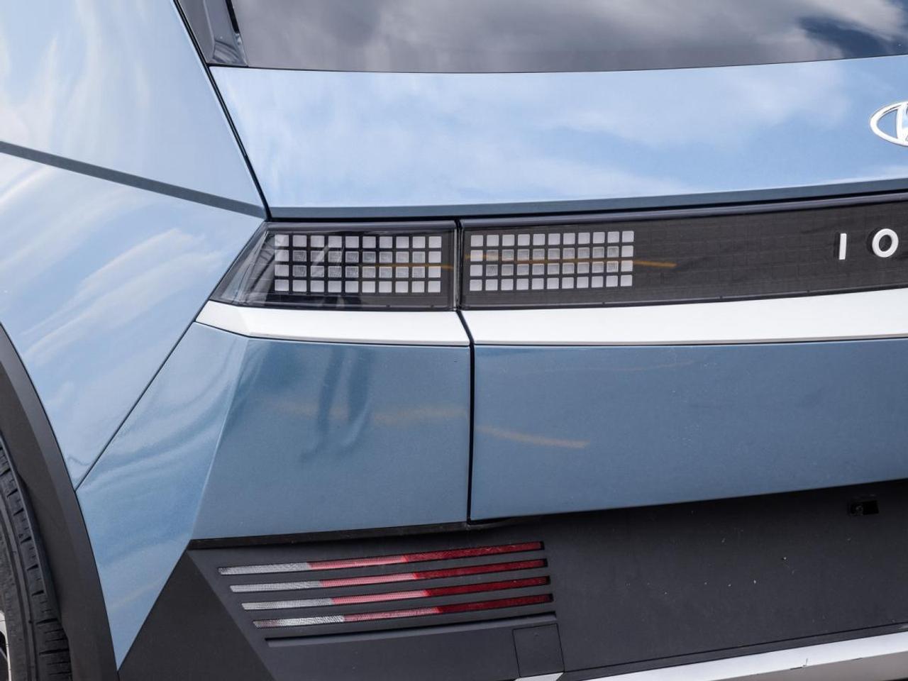 2022 Hyundai IONIQ 5 1owner   No Accidents   Hyundai Serviced Photo